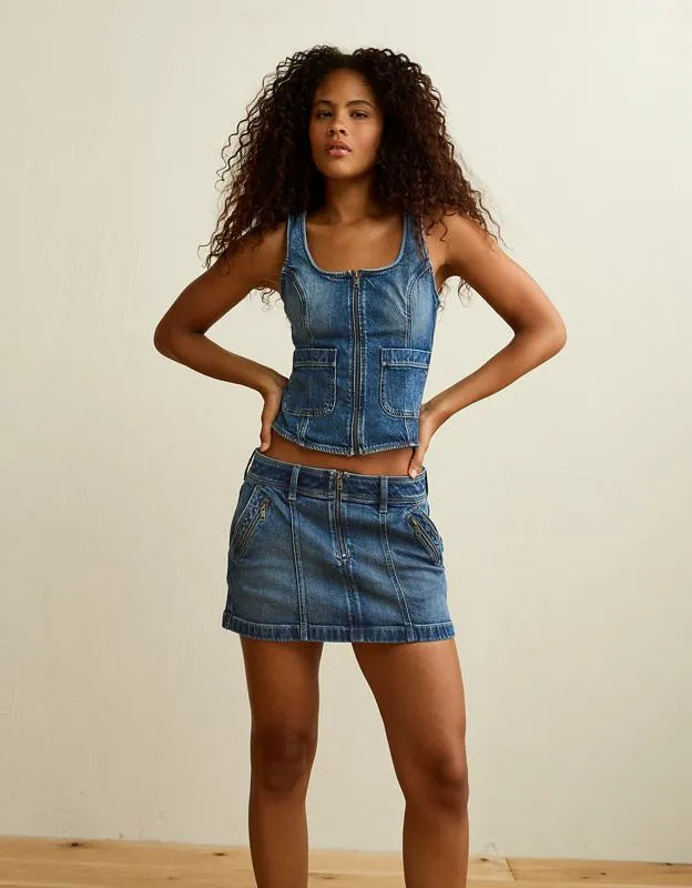 AE Low-Rise A-Line Mini Skirt