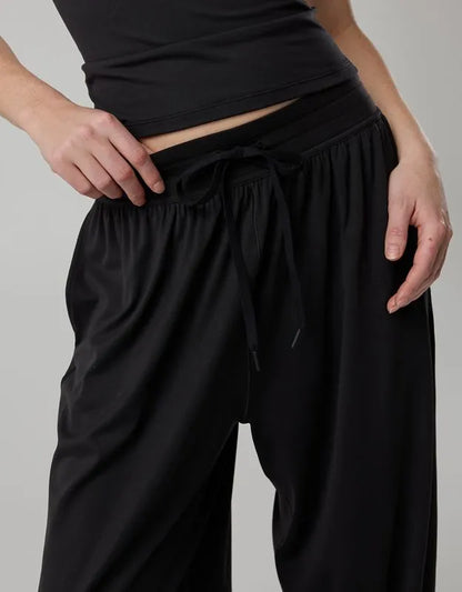 OFFLINE By Aerie Real Me Baggy Jogger